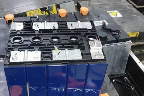 乌海电池板组件回收|电电动汽车电池回收